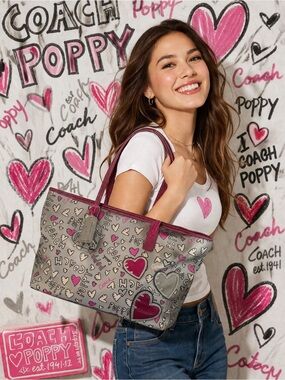❌NOT FOR SALE❌Coach Poppy 2010 Coated Canvas Graffiti Tote Bag RARE 16507 Coach